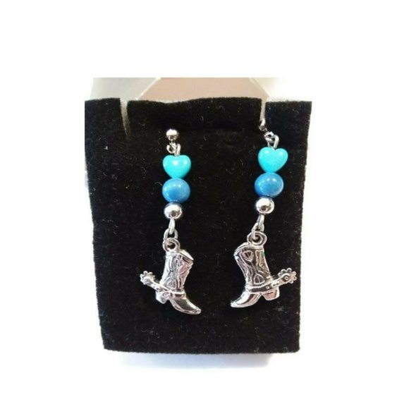 Vintage Avon Western Boot Dangle Earrings Pierced Cowboy NEW - Picture 1 of 2
